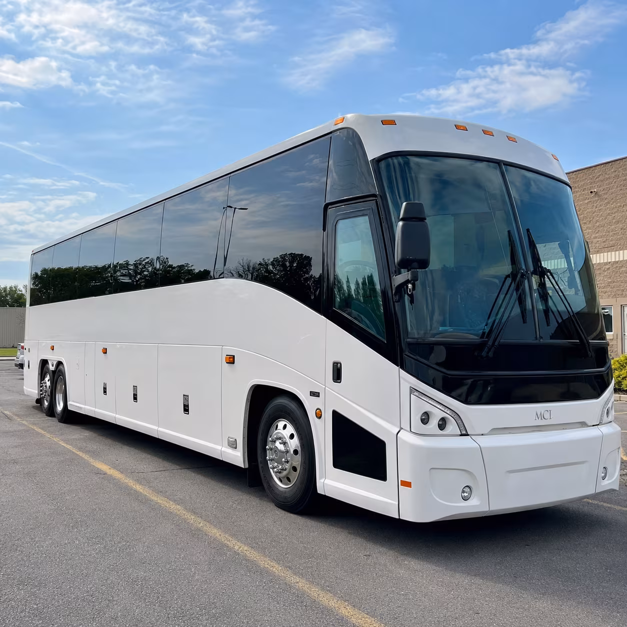 for quick and easy youth group transportation in newport beach