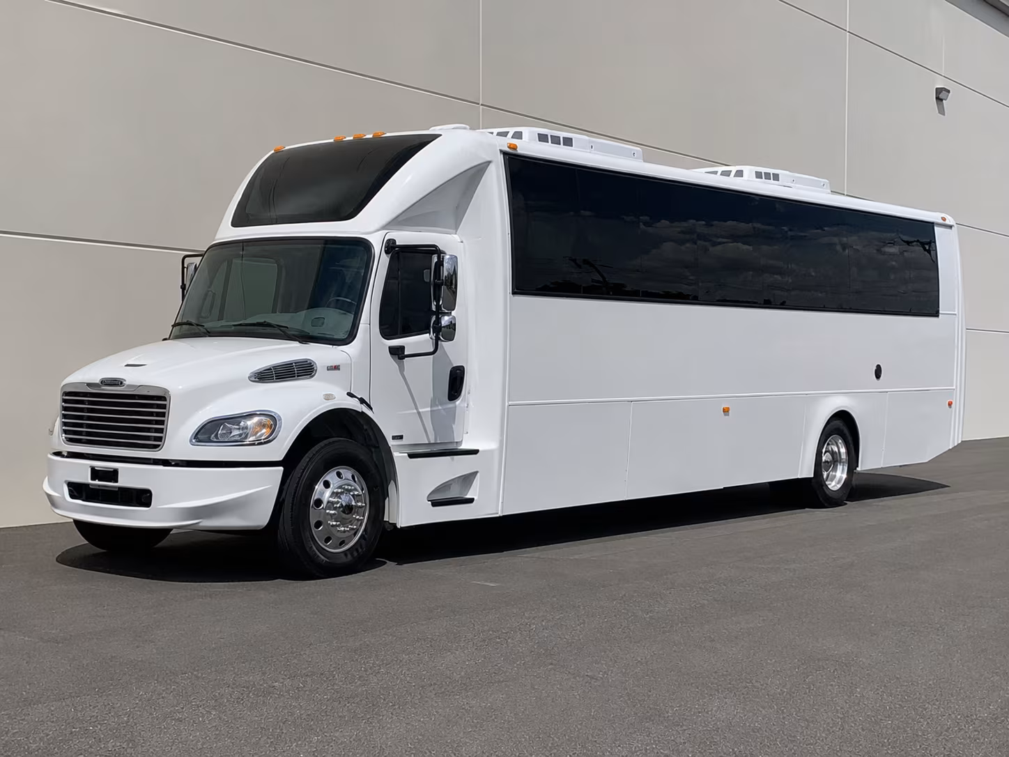 newport beach party bus